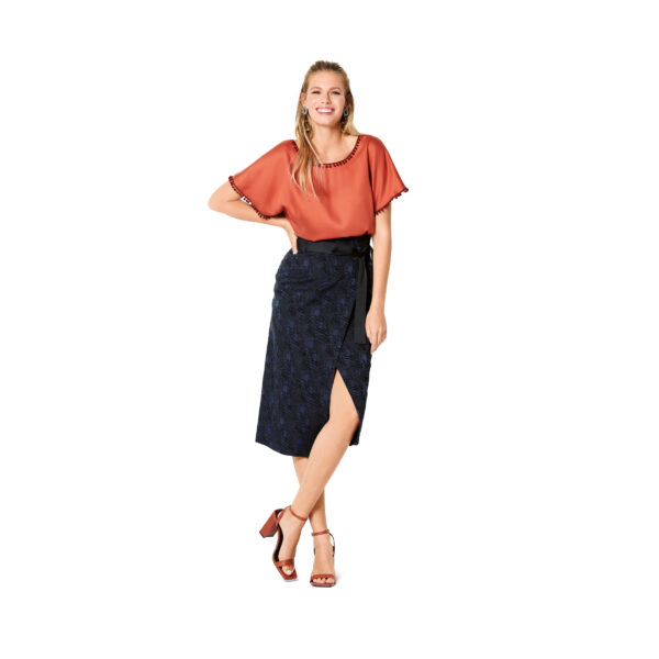 Burda Style Schnittmuster Nr. 6204 - Blusenshirt - überschnittene Schultern – Bild 2