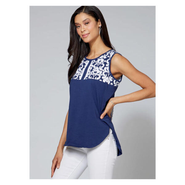McCalls Schnittmuster M7600 - Top - Bluse - abgerundeter Saum - einfach – Bild 3