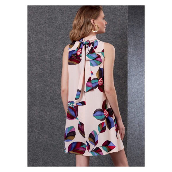 Vogue Schnittmuster V1802 - Kleid - Stehbündchen - ohne Arm – Bild 7