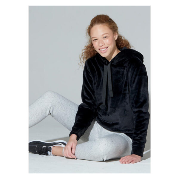McCalls Schnittmuster M7816 - Sweatshirt mit Kapuze - Legging - Hundepullover – Bild 4