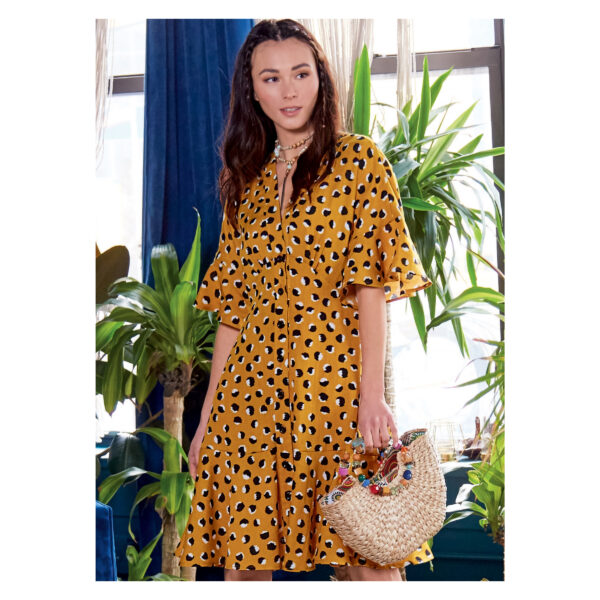 McCalls Schnittmuster M8104 - Kleid - Knopfleiste - Variationen der Dolman-Ärmel – Bild 2