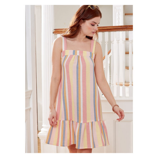 McCalls Schnittmuster M8213 - Sommerkleid mit Rüschensaum - 3 Varianten – Bild 2