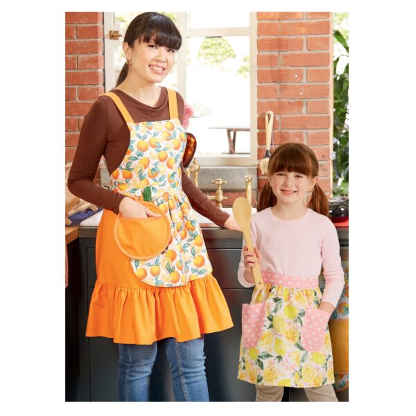 McCalls Schnittmuster M8234 - Küchenset - Schürzen - Topflappen - Untersetzer – Bild 2