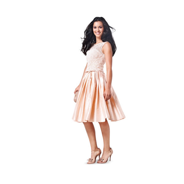 Burda Style Schnittmuster - Korsagenkleid, Brautkleid, Oberteil - Nr. 6776 – Bild 3