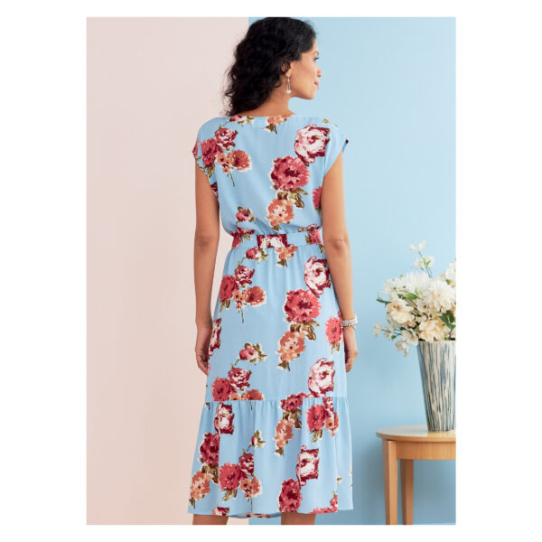 Butterick Schnittmuster - B6722 -  Sommerkleid mit Stufenrock – Bild 5