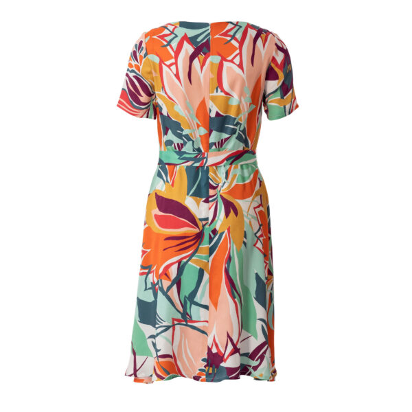 Burda Style Schnittmuster - Kleid - luftige Kleider mit Bindegürtel - Nr.5903 – Bild 7