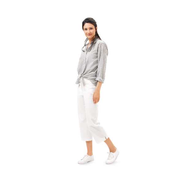 Burda Young Schnittmuster - Hose und 3/4 Hose mit schmalen Beinen - Nr.6681 – Bild 3