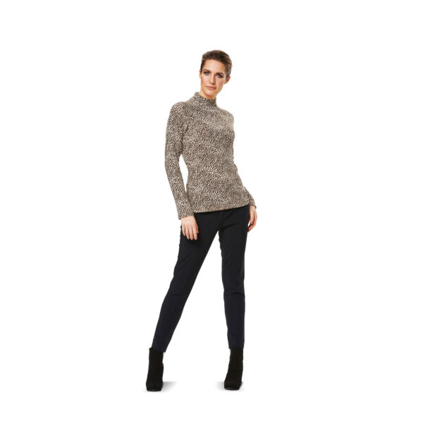 Burda Style Schnittmuster - Shirt, Raglanärmel, Rollkragen - Nr.6990 – Bild 5