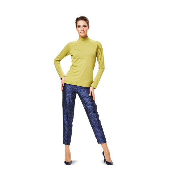 Burda Style Schnittmuster - Shirt, Raglanärmel, Rollkragen - Nr.6990 – Bild 6
