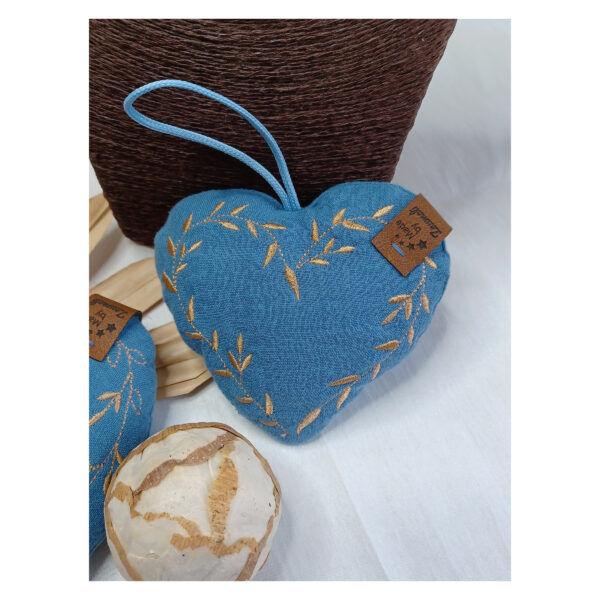 entzückendes Dekoherz aus Musselin - mit Blumenranke - Anhänger - Geschenk – Bild 4