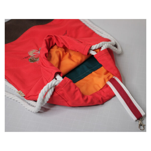 erprobter Rucksack - Turnbeutel - Wanderbeutel - bestickt - Schmetterlinge, rot – Bild 3