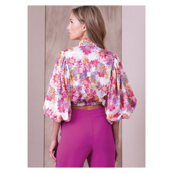 Vogue Schnittmuster - V1939 - Oberteil, Bluse mit großem Sattel – Bild 6