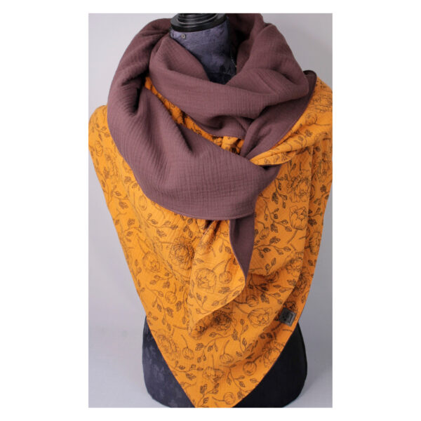ein XXL Tuch - geschmackvolles Dreieckstuch - beliebter Musselin - Senfgelb - Blumen - doppellagig - 2,40m x 1,50m