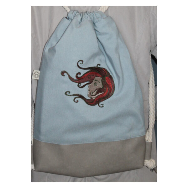 einzigartiger Rucksack - Turnbeutel - Wanderbeutel - bestickt - wehendes Haar – Bild 5