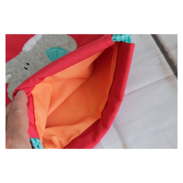 1 einzigartiger Kinderrucksack - Turnbeutel - Wanderbeutel - Dekostoff - rot - Elefant – Bild 4