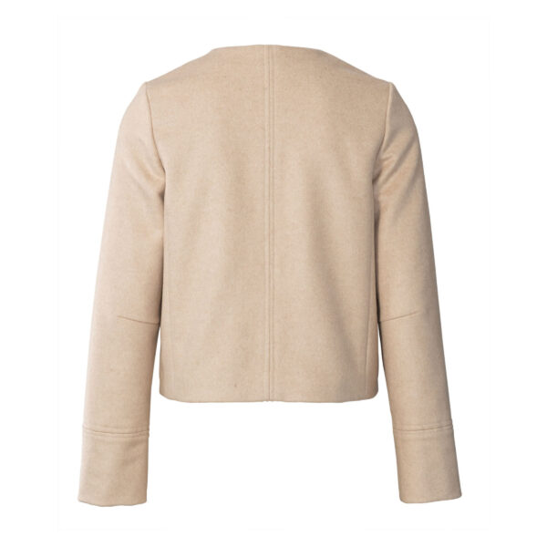Burda Style Schnittmuster Nr. 5870 - Jacke - gerade geschnitten - kragenlos – Bild 7