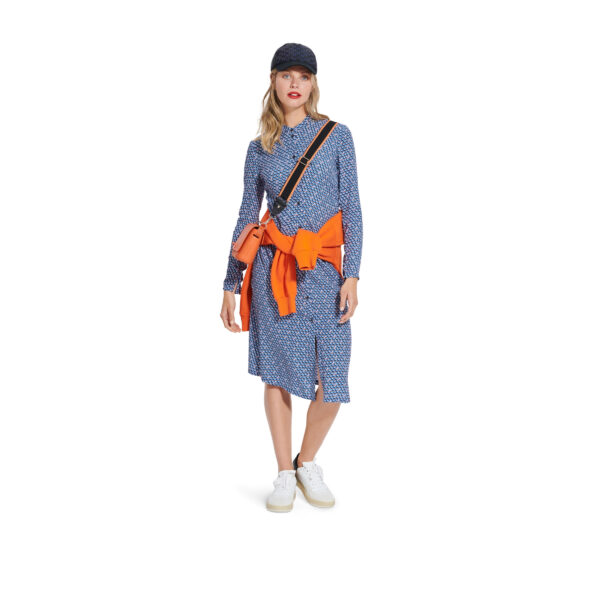 Burda Style Schnittmuster Nr. 5879 - Kleid und Bluse - körpernahe Schnittführung – Bild 2