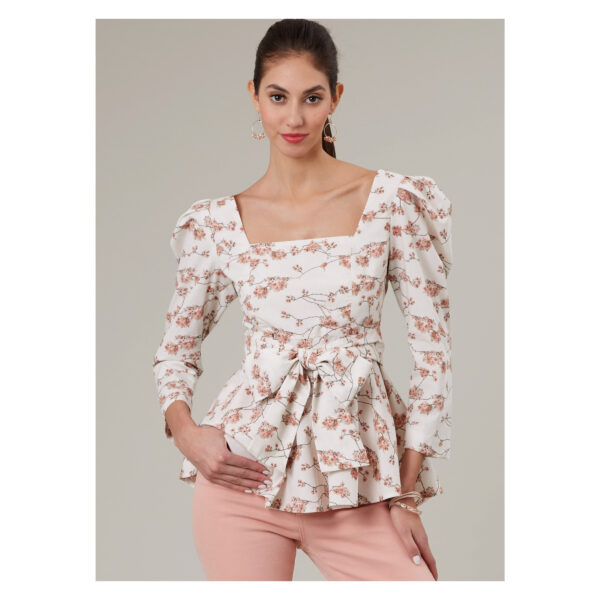 McCalls Schnittmuster M8388 - Bluse mit Schösschen und Karreeausschnitt – Bild 2