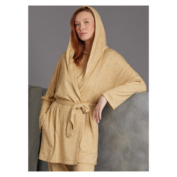 Vogue Schnittmuster V1975 - Freizeitkleidung für Damen – Bild 2