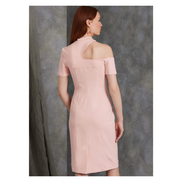Vogue Schnittmuster V1969 - Kleid mit extravagantem Ausschnitt – Bild 7