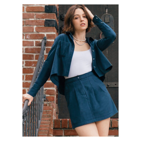 McCalls Schnittmuster M8410 - Minirock und kurze Jacke für Damen – Bild 2