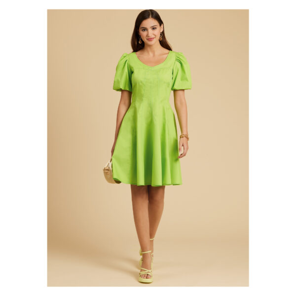 McCalls Schnittmuster M8405 - sommerliches Kleid mit weit beschwingtem Rock – Bild 5