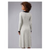 McCalls Schnittmuster M8434 -  Kleid mit Karree Ausschnitt und Knopfblende – Bild 6