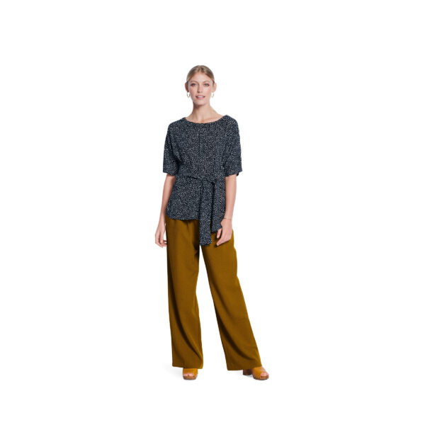 Burda Style Schnittmuster Nr. 5843 - Shirt - Rundhalsausschnitt - 2 Varianten – Bild 2