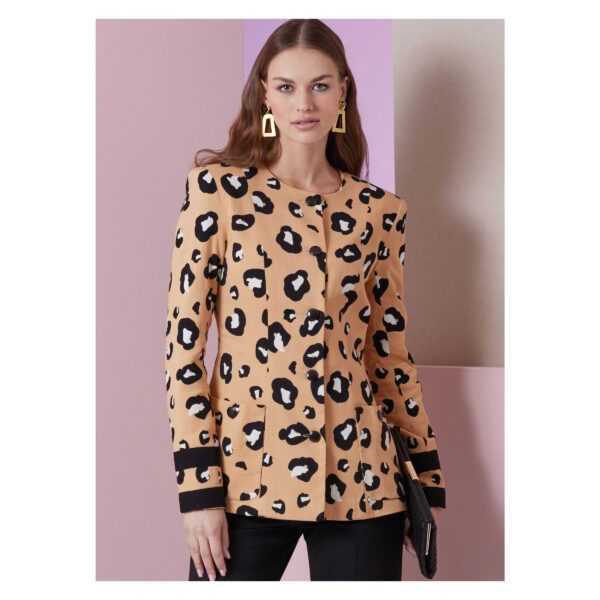 Vogue Schnittmuster - V2015 - taillierte Damenjacke, Blazer – Bild 2