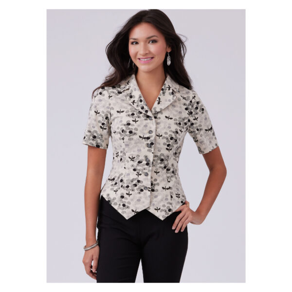 McCalls Schnittmuster M8451 - Bluse mit Ecke am vorderen Saumabschluss – Bild 2