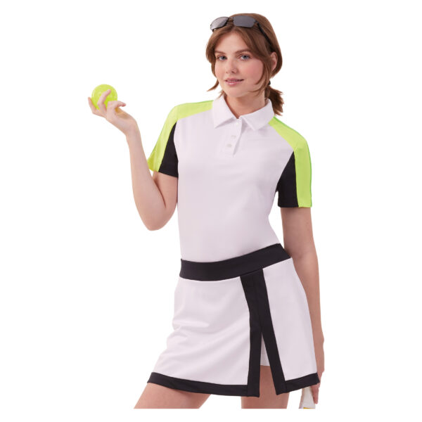McCalls Schnittmuster M8481 - sportliches Damenoutfit, Tenniskleidung – Bild 2