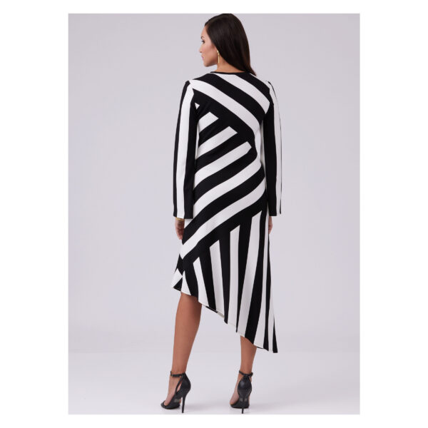 McCalls Schnittmuster M8448 - sommerliches Kleid mit Teilungsnähten – Bild 5