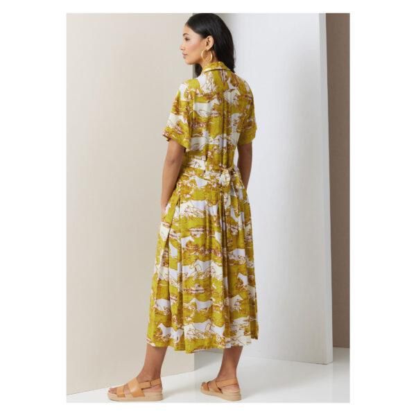 Vogue Schnittmuster V2024 - raffiniertes Hemdblusenkleid – Bild 3