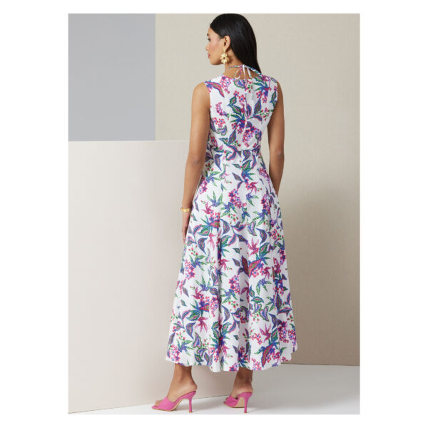 Vogue Schnittmuster - V2025 - Sommerkleid mit Flügelärmel – Bild 4