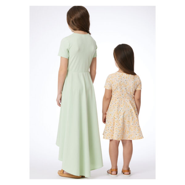 McCalls Schnittmuster M8520 - Mädchenkleid mit Wickeloberteil – Bild 6