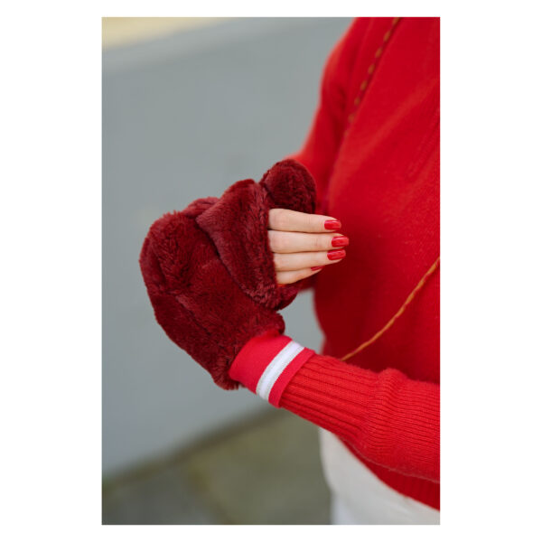 Burda Style Schnittmuster Nr. 5759 - Accessoires - Haube - Muff - Handschuhe – Bild 4