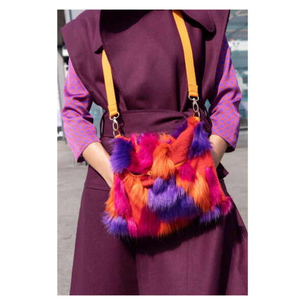 Burda Style Schnittmuster Nr. 5759 - Accessoires - Haube - Muff - Handschuhe – Bild 7