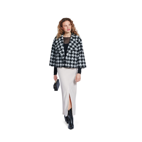 Burda Easy Schnittmuster Nr. 5770 - Jacke - 3 Varianten – Bild 2