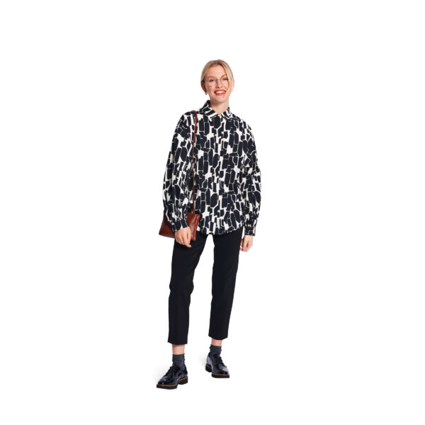 Burda Style Schnittmuster Nr. 5775 - Bluse - gekräuselte Ärmel - kleiner Kragen – Bild 5