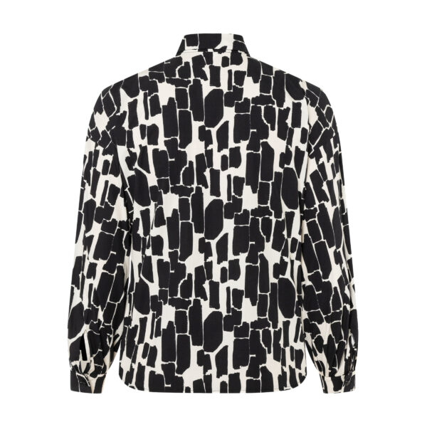 Burda Style Schnittmuster Nr. 5775 - Bluse - gekräuselte Ärmel - kleiner Kragen – Bild 7