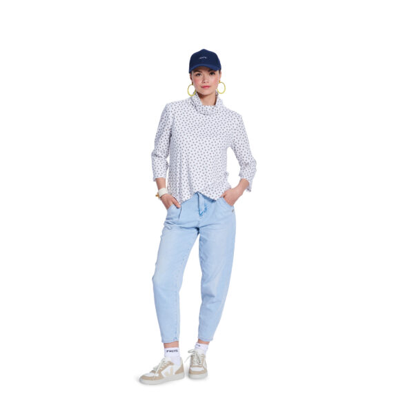 Burda Easy Schnittmuster Nr. 5790 - Pullover - Sweatshirt - Rollkragenpullover – Bild 4