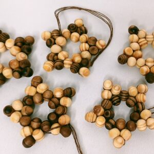 Holzperlen Stern ca. 5 cm - 5 Stck. im Set - Weihnachtsbaumschmuck - Dekoartikel - Geschenkanhänger - verschiedene Sets