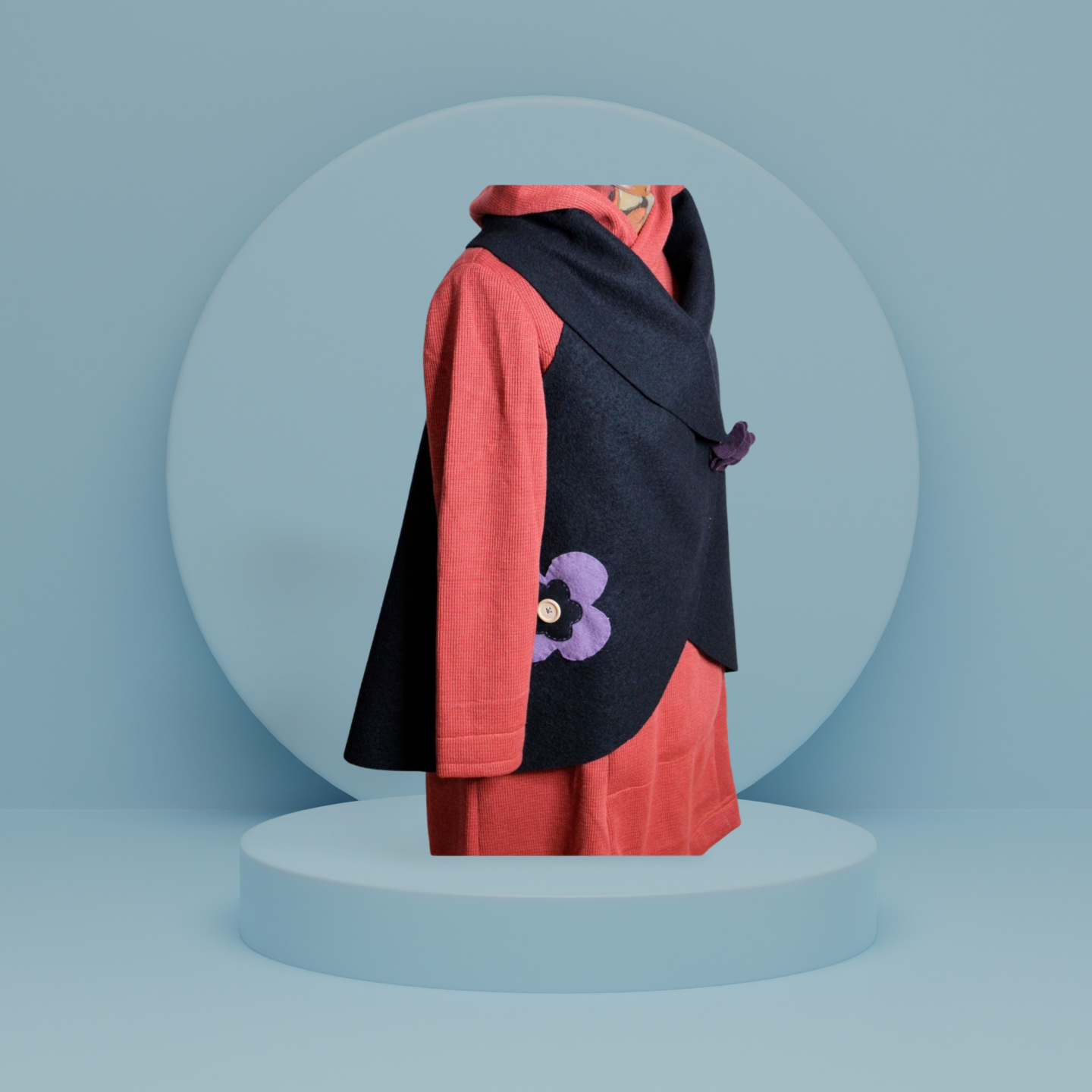 Oversize Weste - Walkloden - Wollweste - mit Applikation - Schwarz / Lila