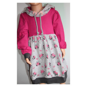 Ballonkleid Mädchen Gr. 116 „Mouse“ – Mitwachskleid mit Kapuze. Handmade Kinderkleid bequem & verspielt für Alltag & Kindergarten.