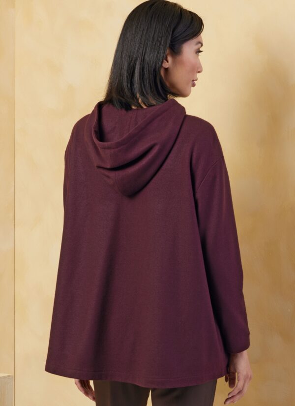 Vogue Schnittmuster V2067 - Damenshirt oder Kapuzenjacke – Bild 7