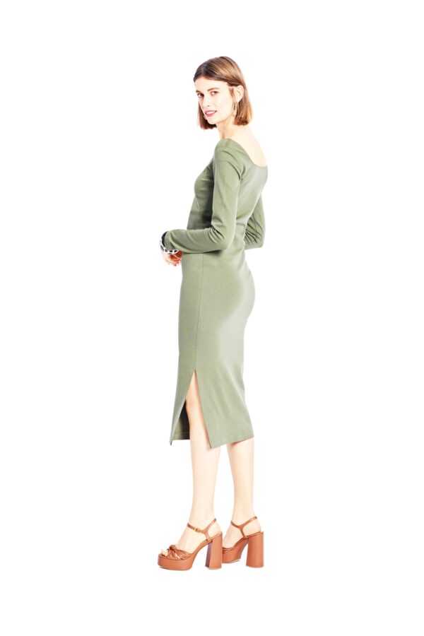 Burda Easy Schnittmuster Nr. 5738 - Kleid, Shirt - figurbetonend - Seitenschlitz – Bild 2