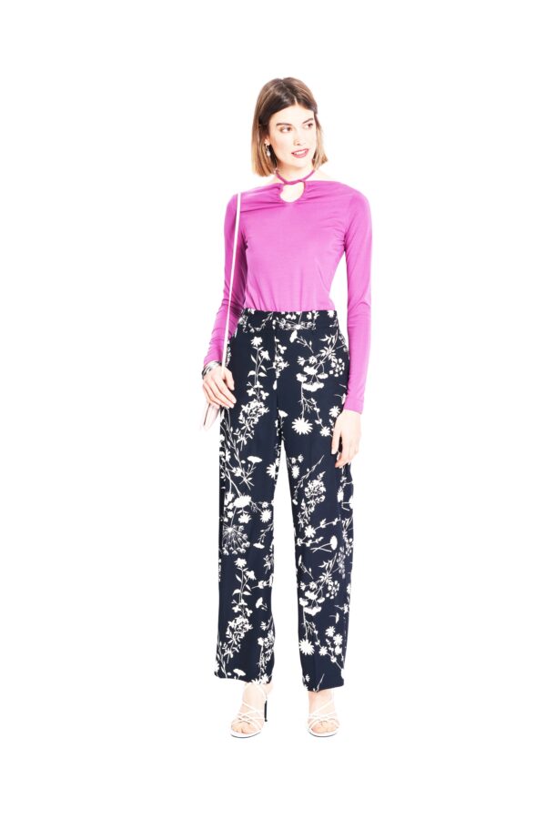 Burda Style Schnittmuster Nr. 5752 - Shirt - Tropfenausschnitt - hinten gebunden – Bild 2