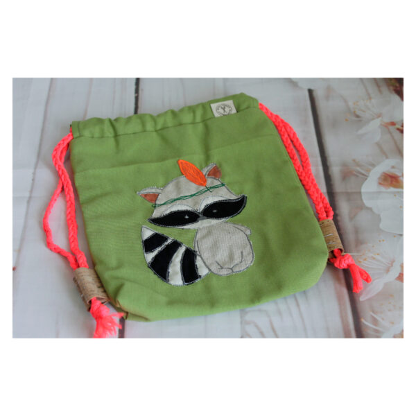 1 einzigartiger Kinderrucksack - Turnbeutel - Wanderbeutel - Dekostoff - Hellgrün - Waschbär – Bild 2
