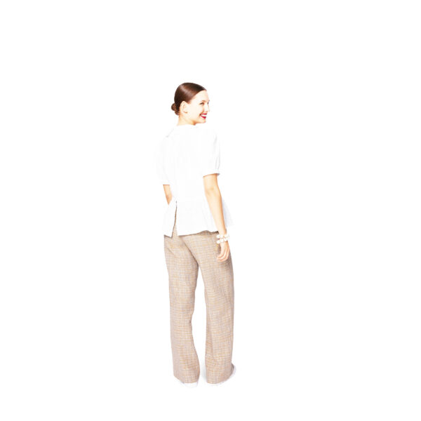 Burda Style Schnittmuster Nr. 5687 - romantisches Blusenshirt – Bild 8