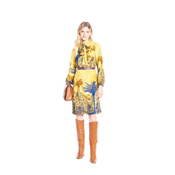 Burda Style Schnittmuster Nr. 5696 - Kleid mit Gummizug in der Taille – Bild 4
